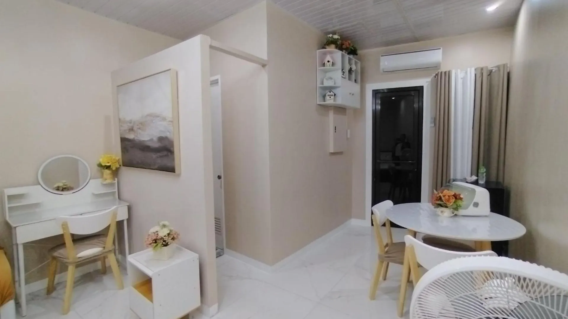 Quirino Hub Cozy Place With Wi-Fi And Netflix Davao City 0*,  Filippinerne