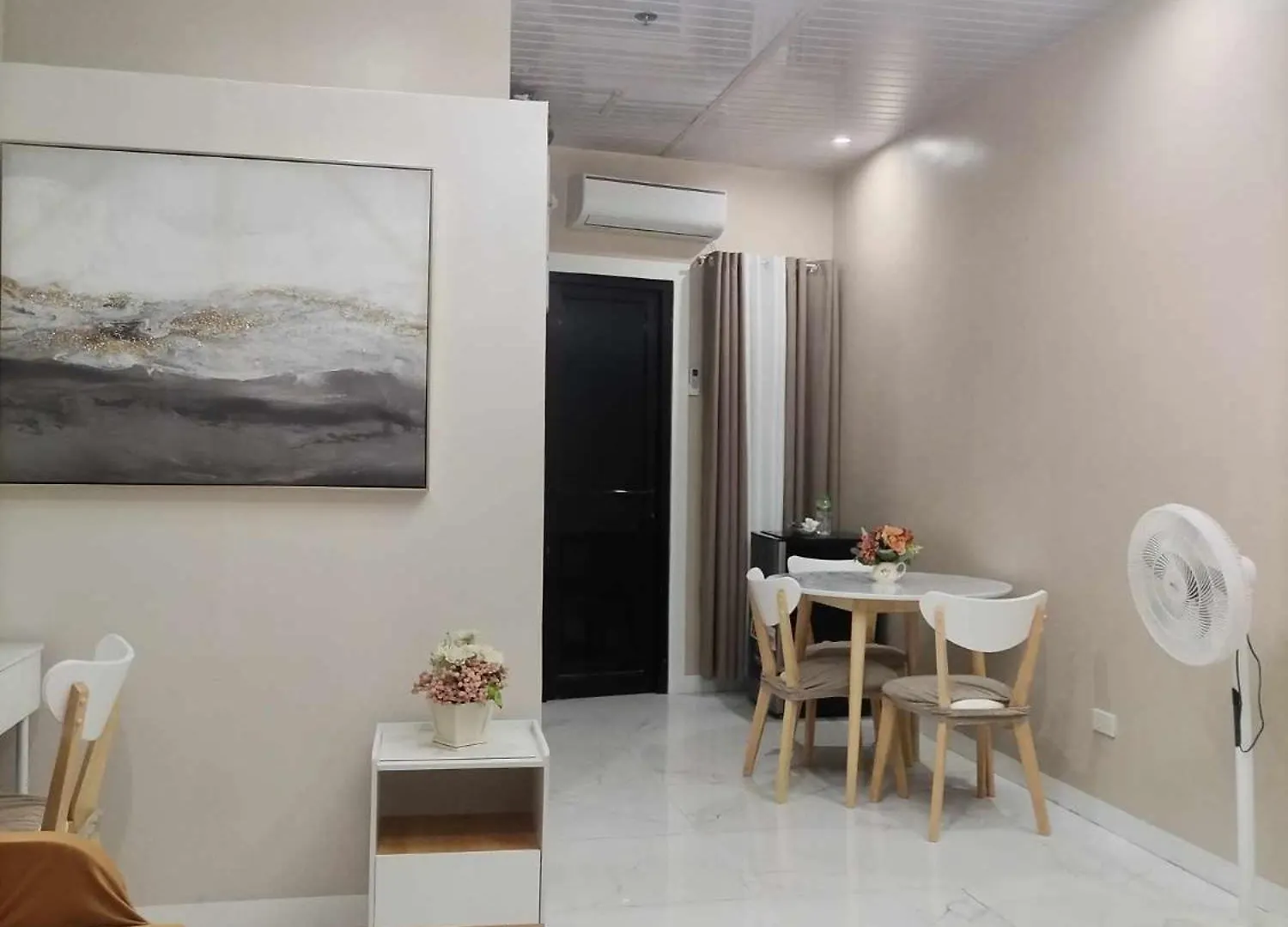 Quirino Hub Cozy Place With Wi-Fi And Netflix Davao City